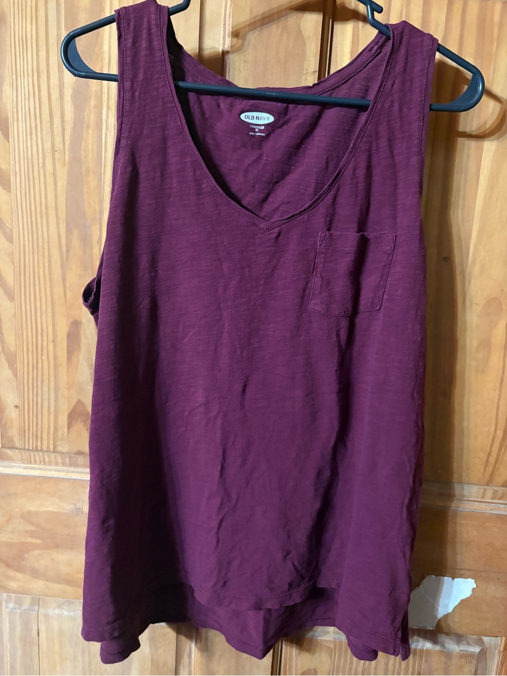 Old Navy Women's Plum Pocket Tank Top